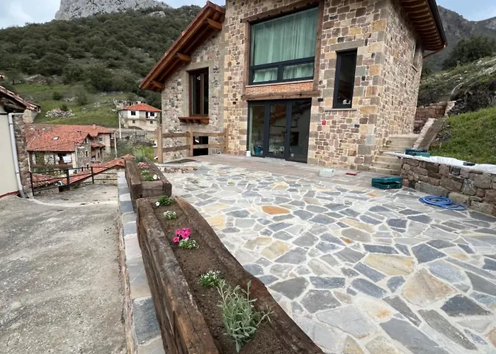 El Gallinero De Tiago Lebena